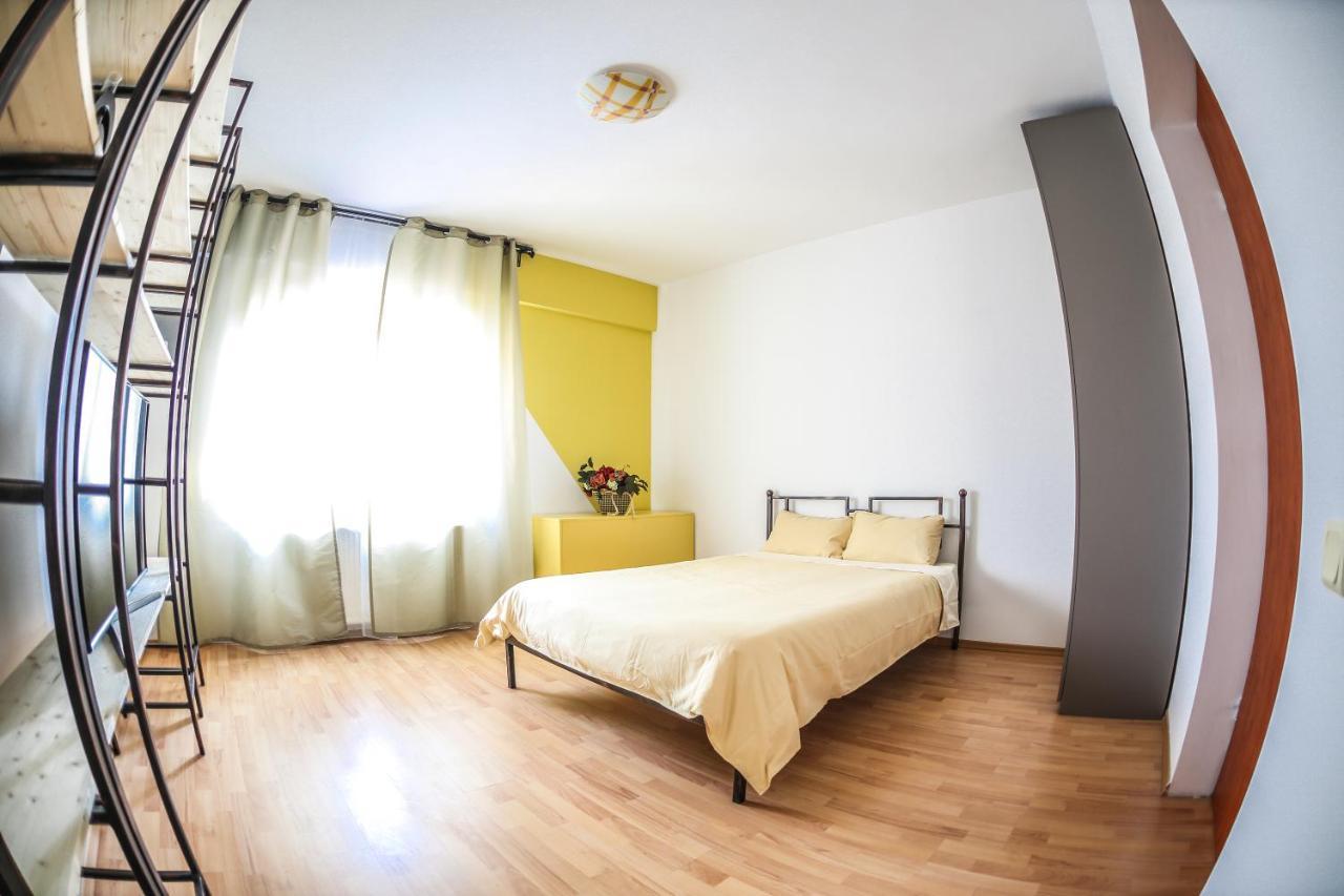 Color Apartments Downtown 부쿠레슈티 외부 사진