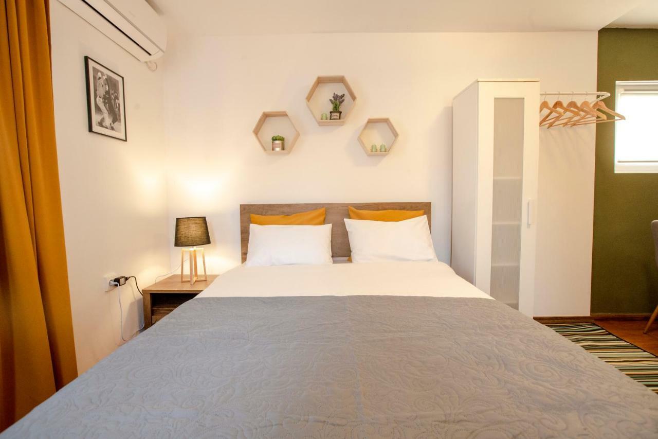 Color Apartments Downtown 부쿠레슈티 외부 사진